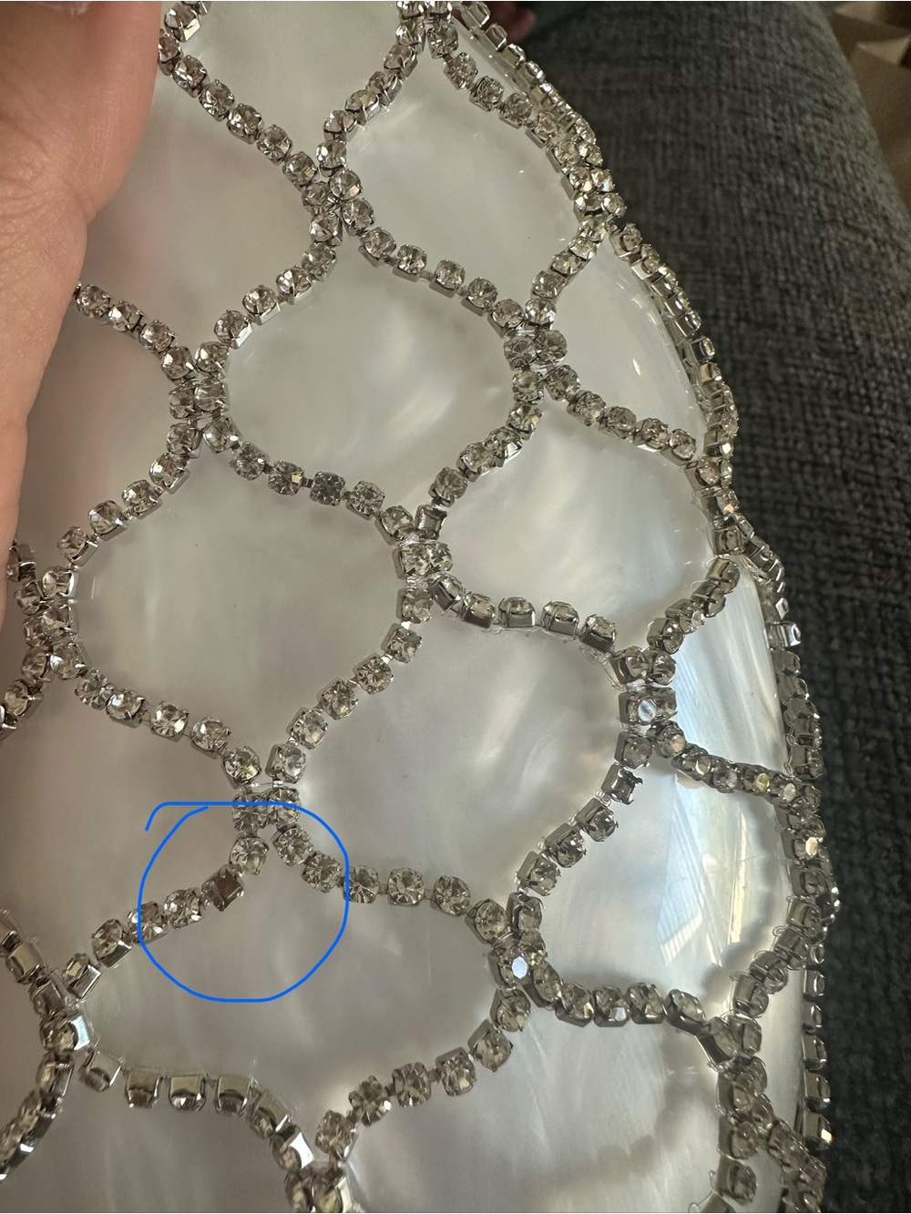 Gult Gaia Tallulah Crystal Acrylic clutch - Picture 10 of 12